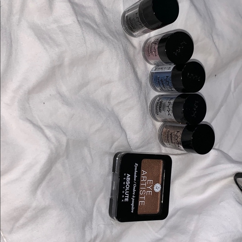 Nyx glitter set💕